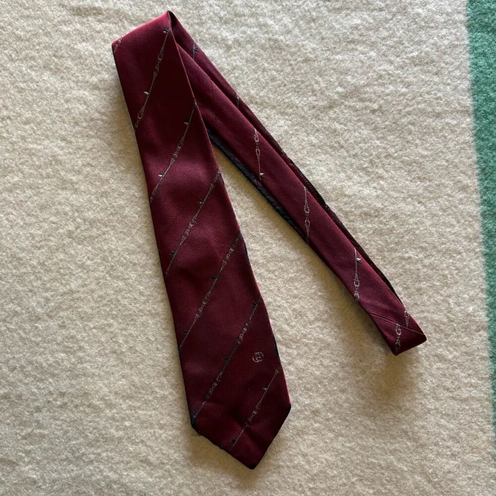 Vintage Gucci Chain Link Horse Bit Equestrian Silk Tie